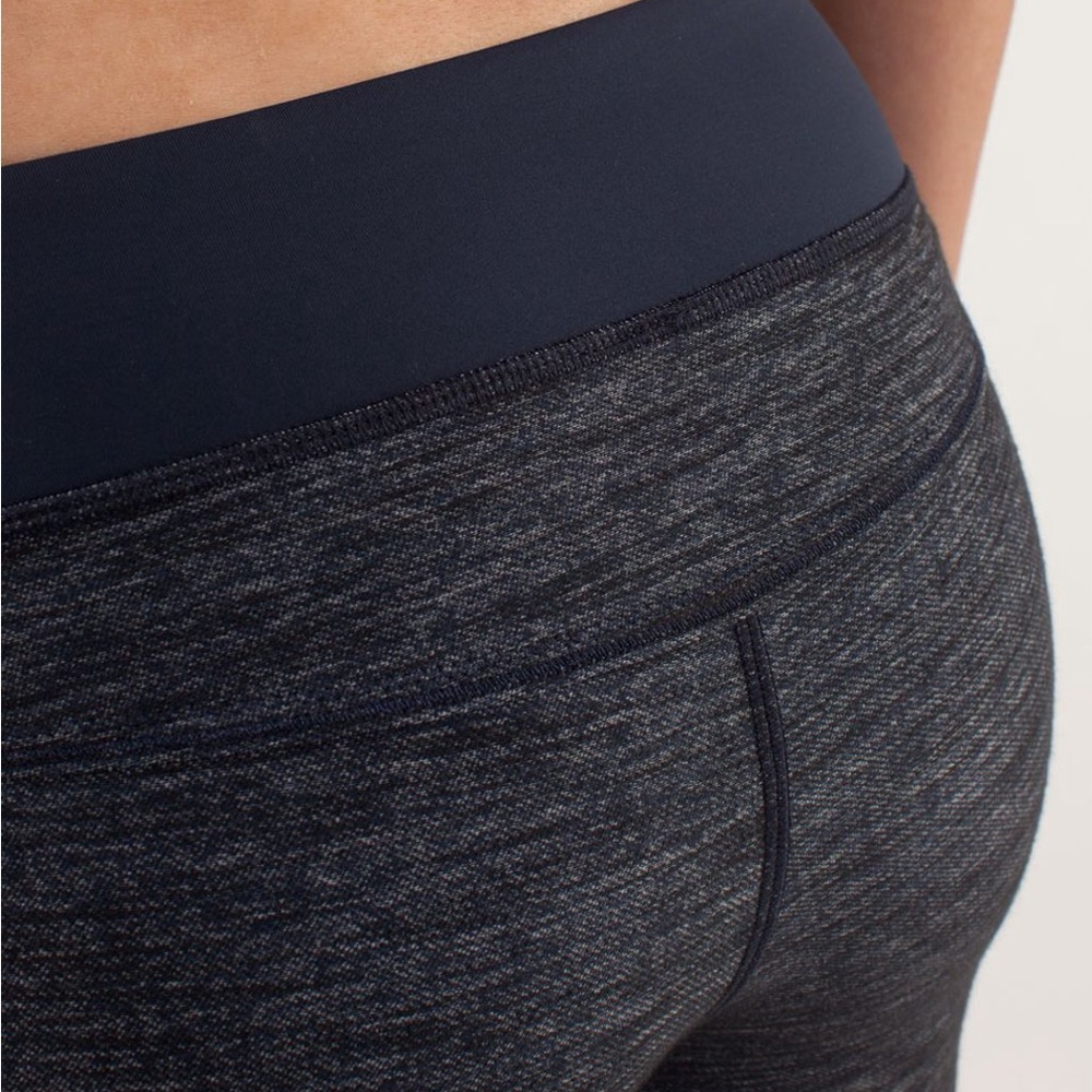 Lululemon Root Chakra Pant
Inkwell size 8 - Picture 5 of 16